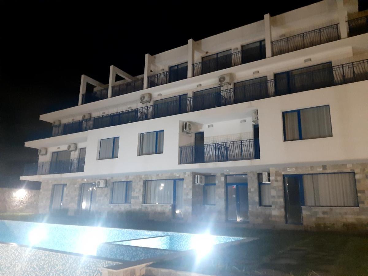 Quiet Bay Πανσιόν