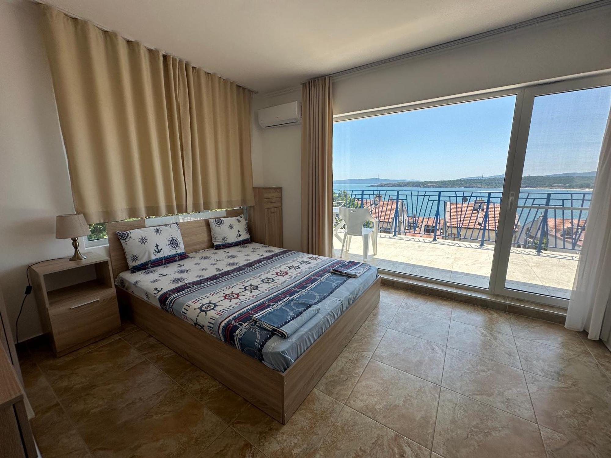 Πανσιόν Quiet Bay